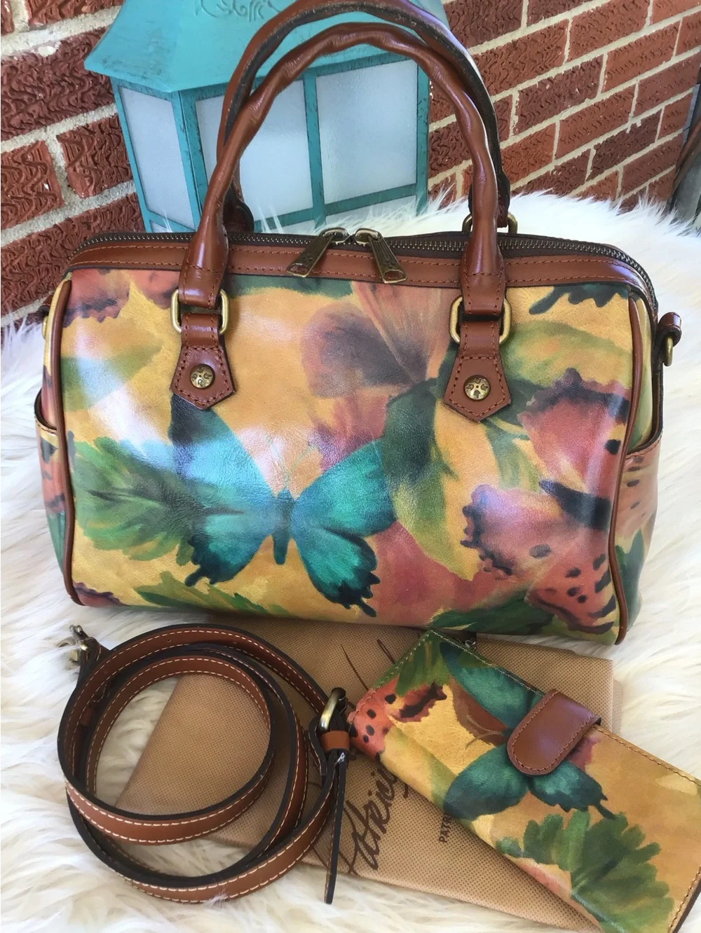 Patricia Nash skye Barrel satchel and wallet set butterfly pattern